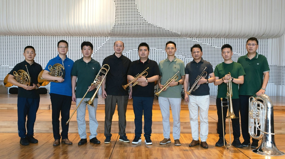 合影铜管教研室1.jpg